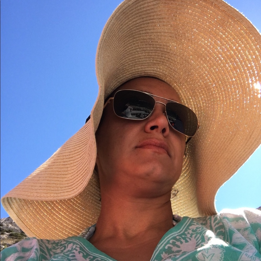 Meet your Posher, Homa